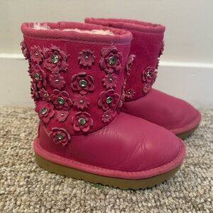 UGG pink Floral Embellished Boots Sherpa lined